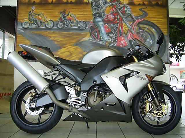 2005 Kawasaki ZX10R