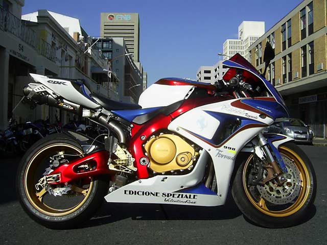 Custom Honda CBR1000SP
