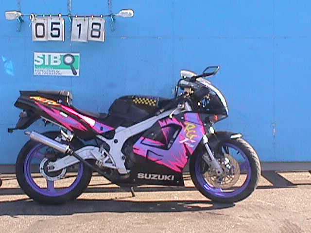 SUZUKI RGT 125