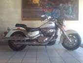 white silver 2007 Suzuki 1500 C90