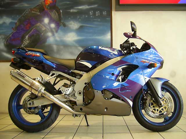 Blue and Purple Kawasaki ZX-9R Ninja